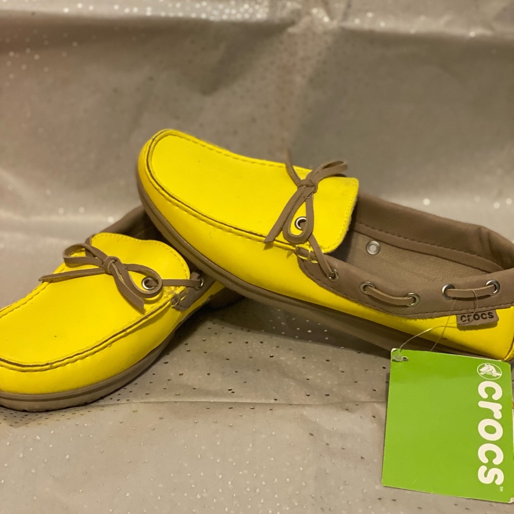 CROCS